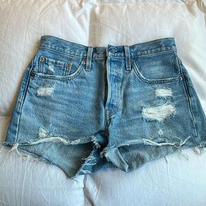 levi shorts